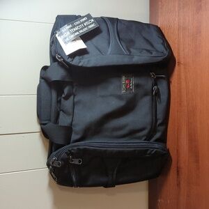 TOM BIHN Aeronaut 30 Black 1050 Ballistic/ Wasabi 200 Halcyon